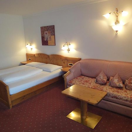 Hotel Zum Wolf Castelrotto Ngoại thất bức ảnh