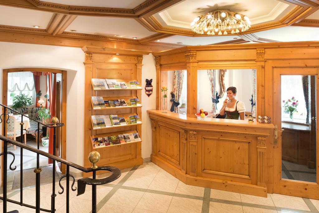 Hotel Zum Wolf Castelrotto Ngoại thất bức ảnh