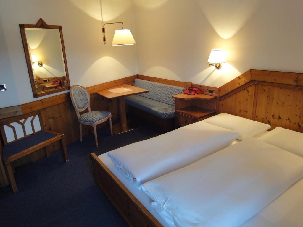 Hotel Zum Wolf Castelrotto Phòng bức ảnh